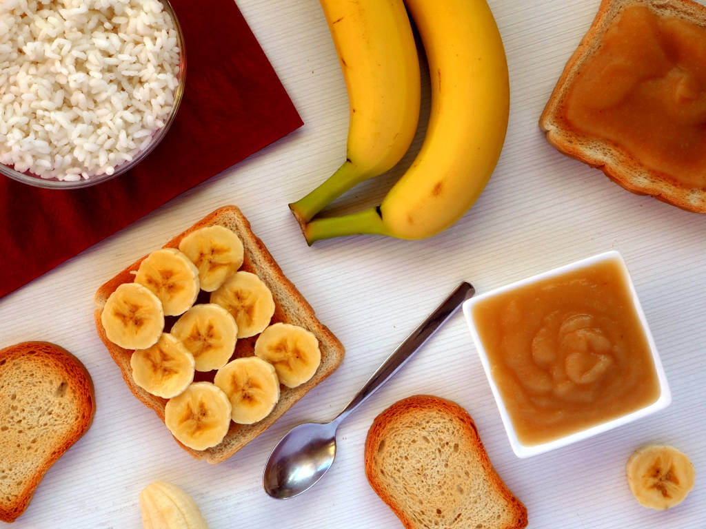 BRAT diet foods - toasts, banana, applesauce, white rice