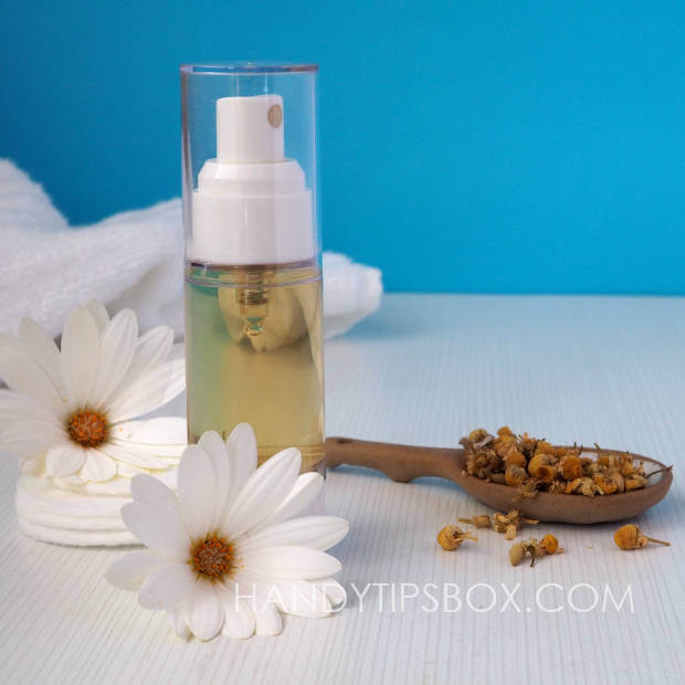 Tónico de manzanilla para pieles sensibles - botella con spray, flores de manzanilla secos